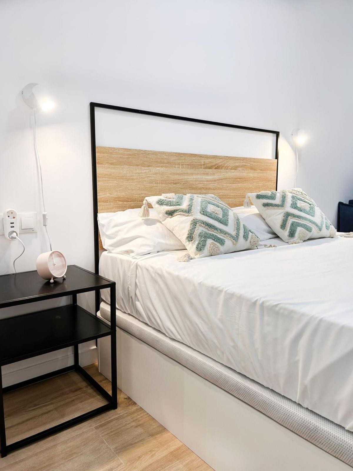 Apartamento Junto A Ruzafa Cerca Del Centro バレンシア エクステリア 写真